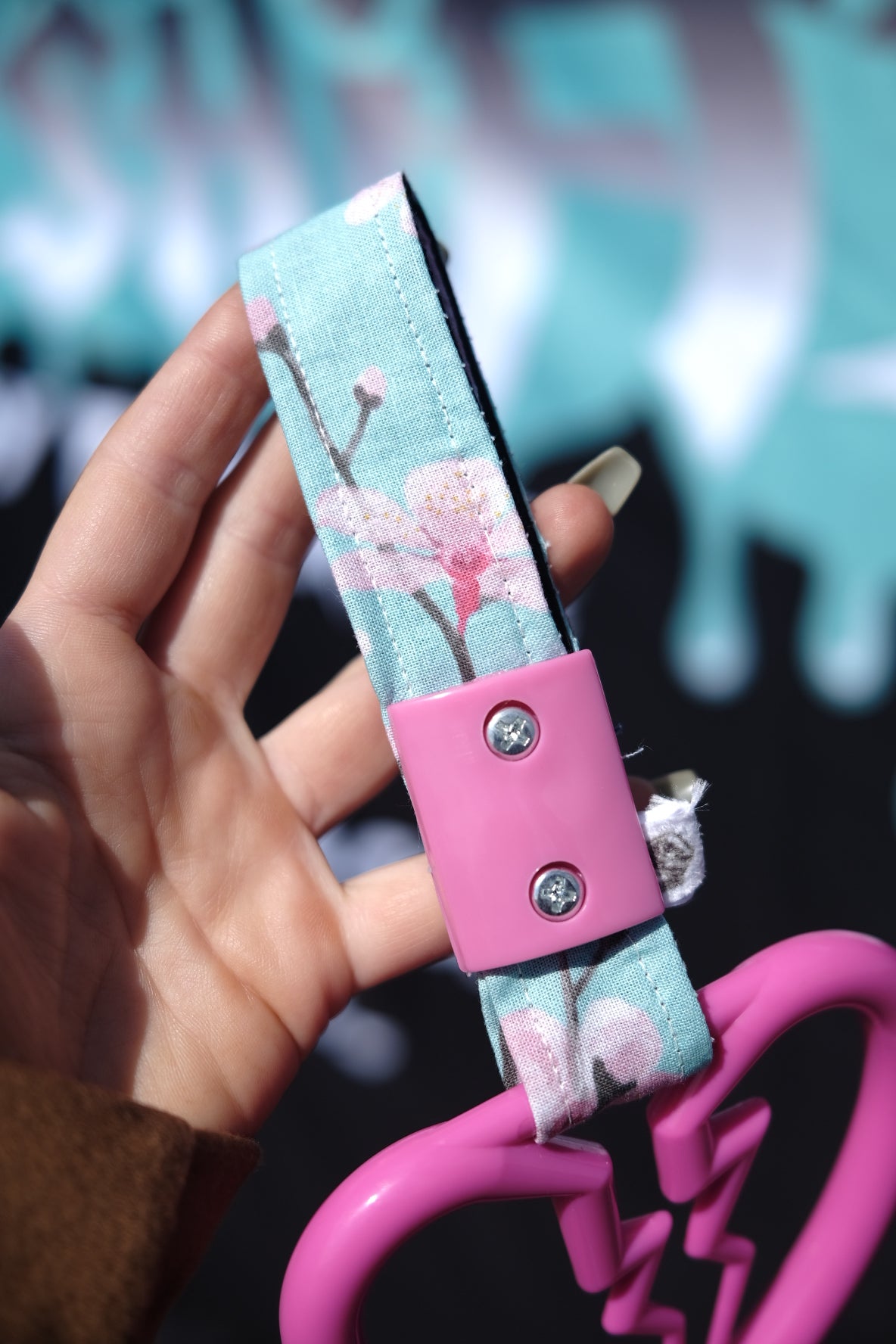 Mint Sakura Tsurikawa