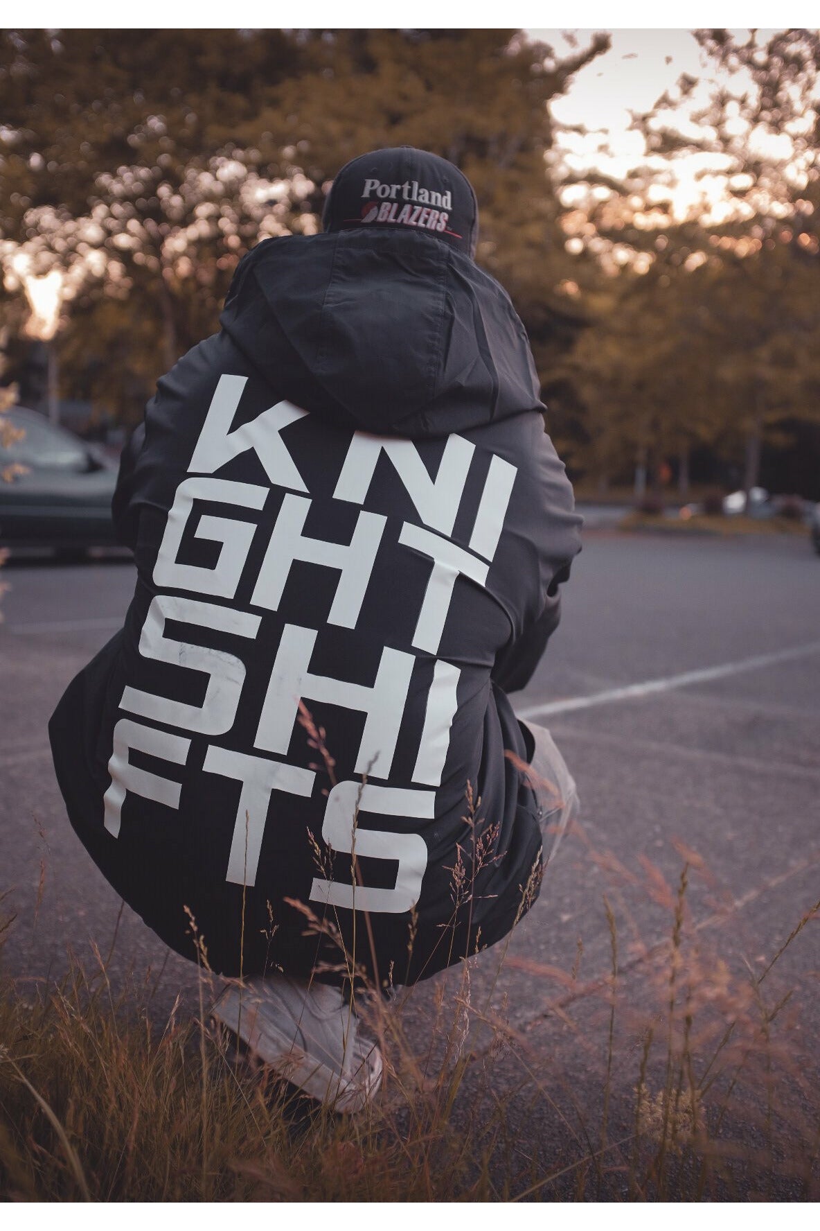 KNIGHTSHIFTS WINDBREAKER
